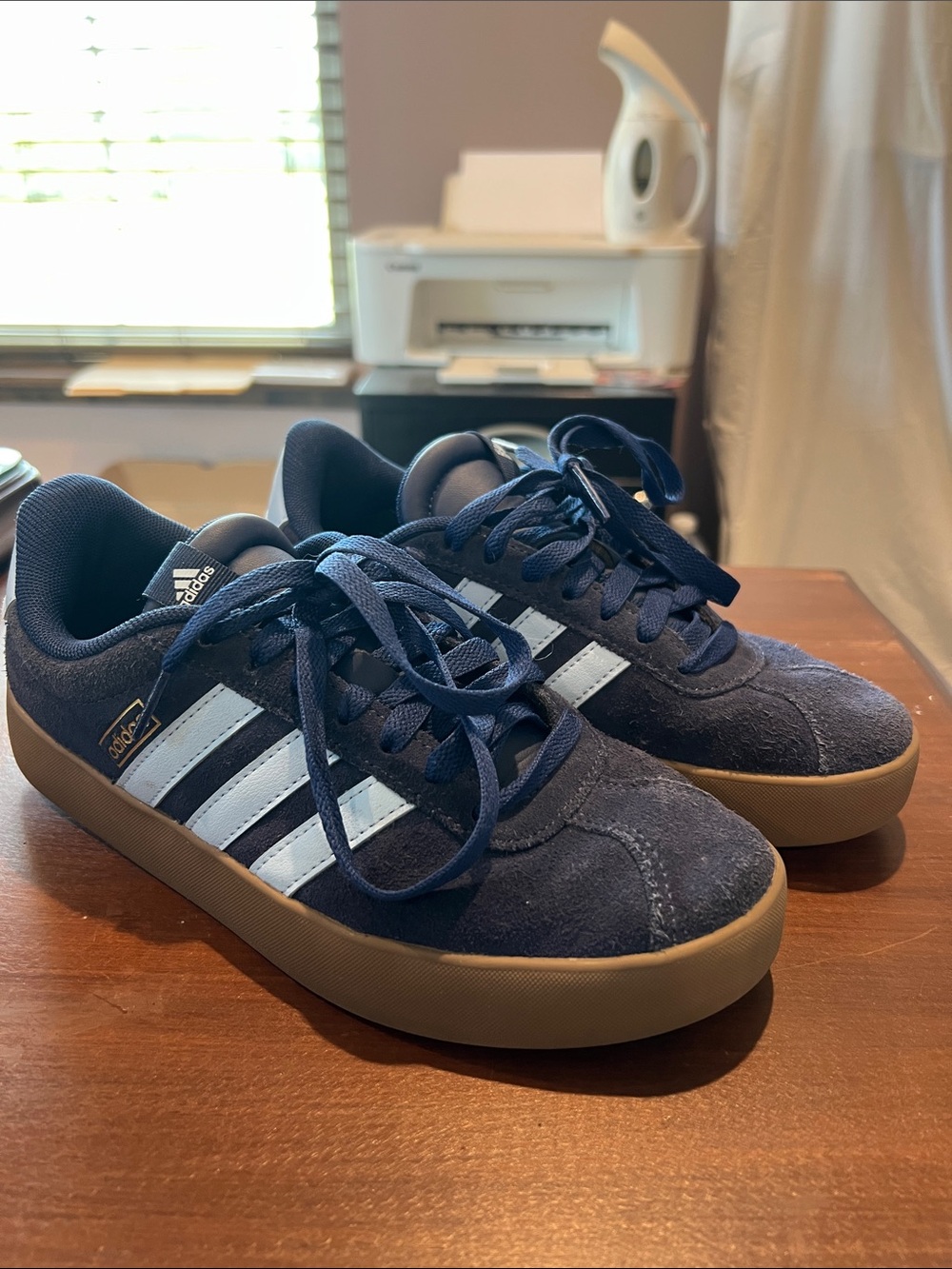 Women’s Adidas VL Court shoes. Dark blue suede w light blue stripes. Size 6. NEW